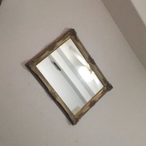 Meet your Posher, Daniela